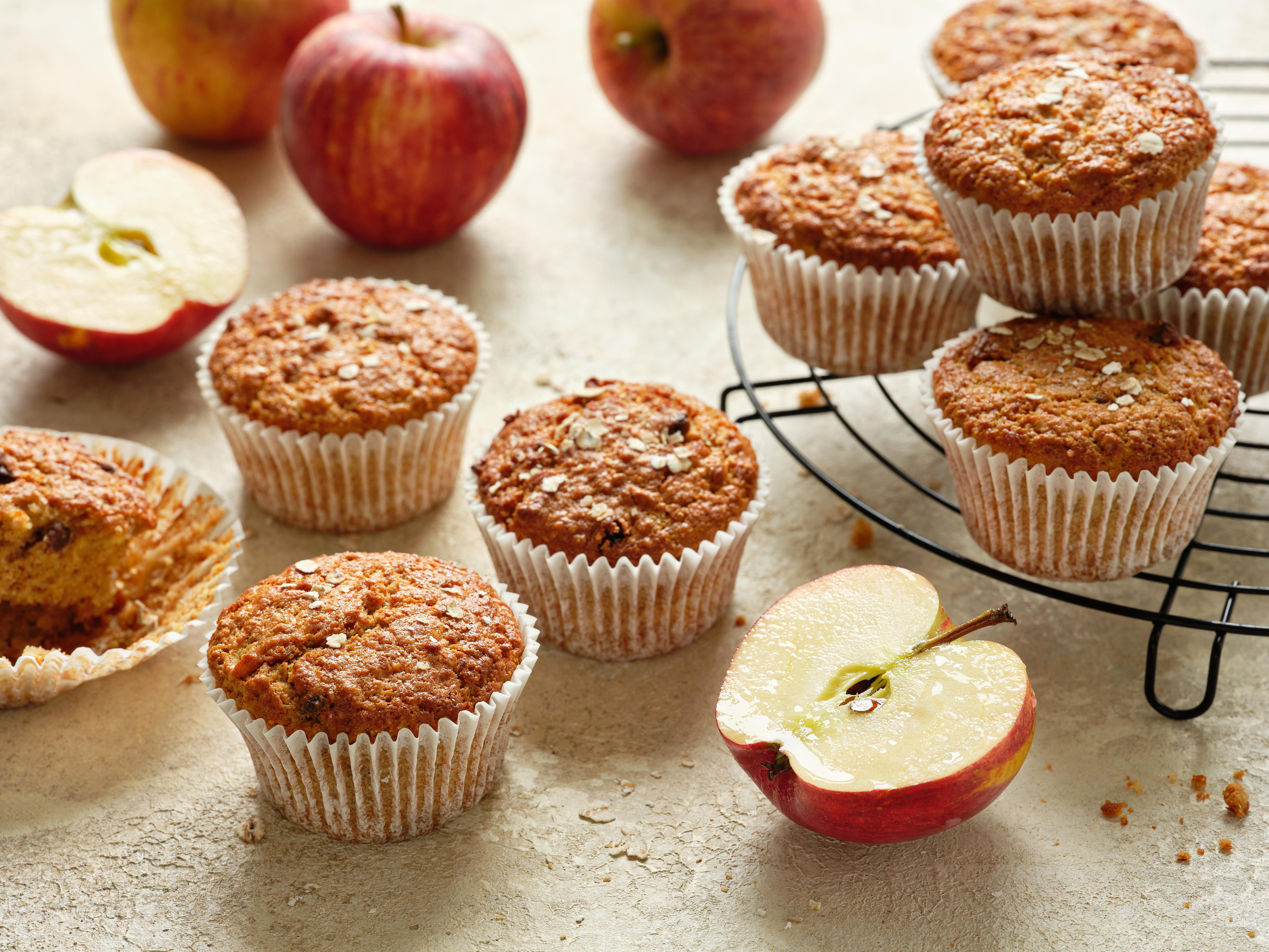 Apple & Oat Muffins 
