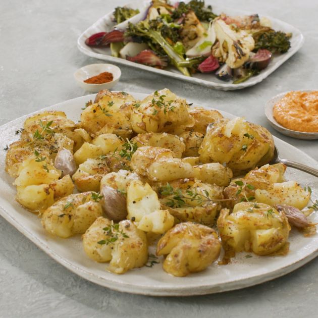 Smashed Potatoes with Thyme, Paprika and Garlic