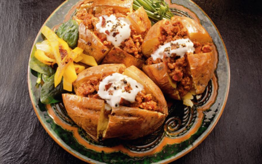 Baked Potatoes ‘n’ Pork