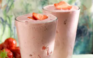 Strawberry Smoothies