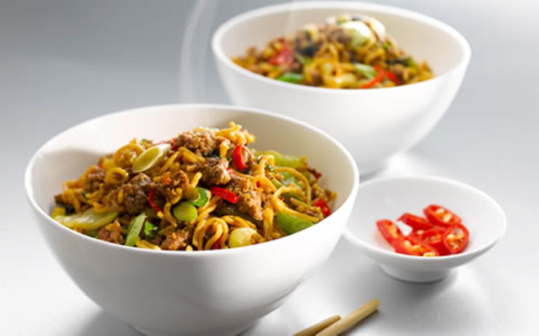 Minced Lamb with Pak Choi and Chillies